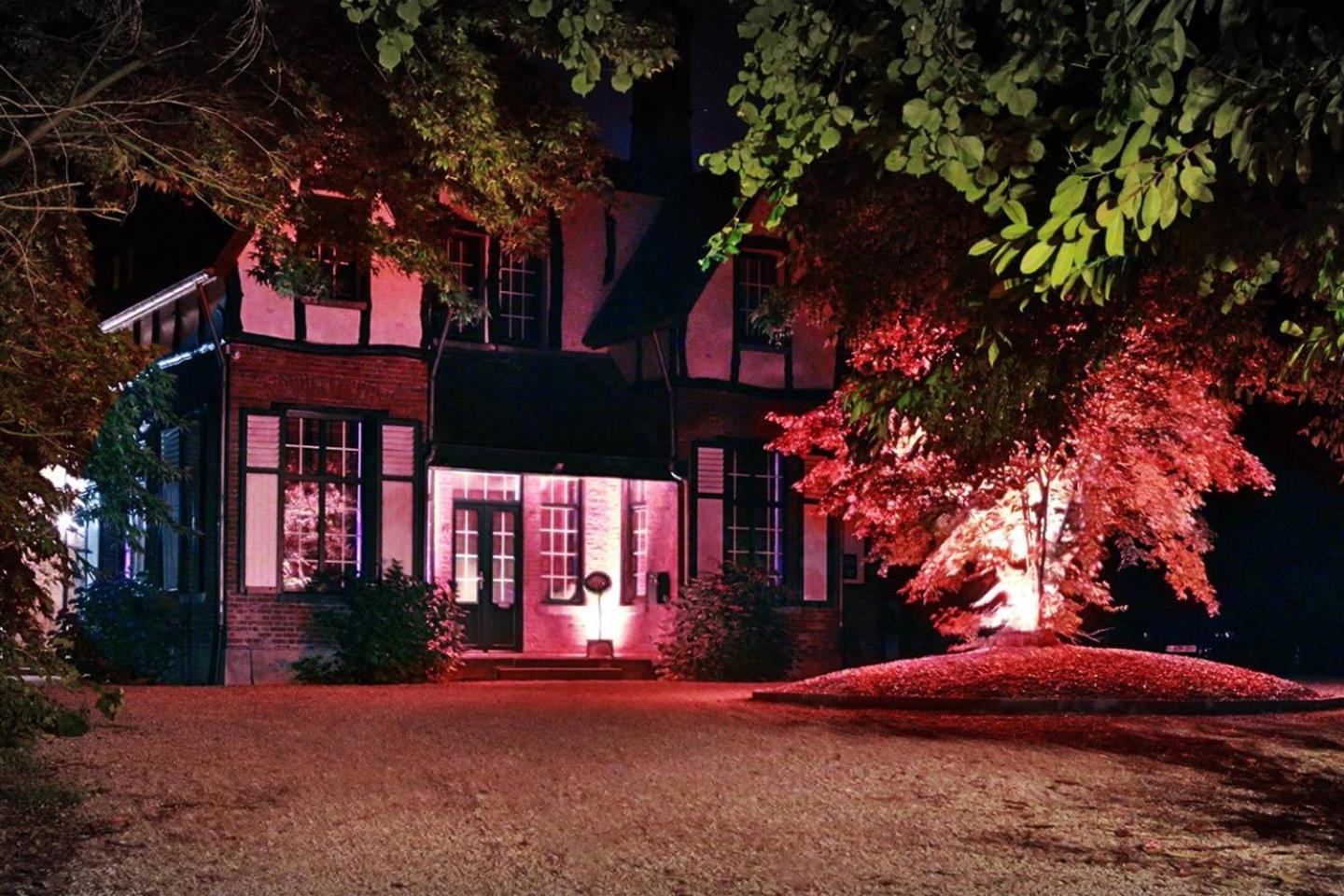 B&B Le Pavillon Du Bois De Buis Perwez 외부 사진