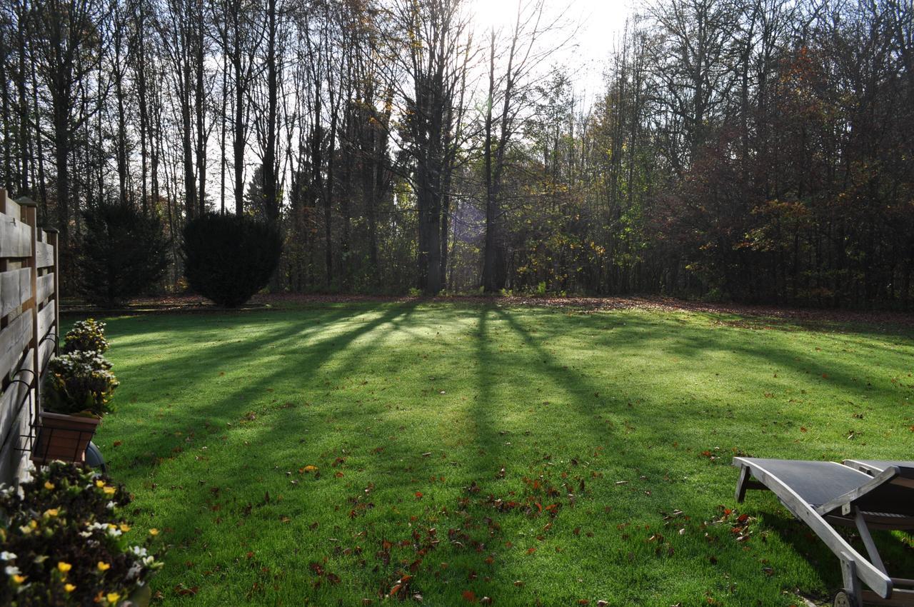 B&B Le Pavillon Du Bois De Buis Perwez 외부 사진